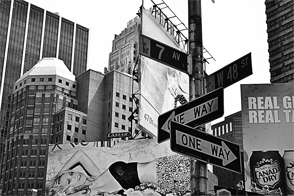 "Concrete Jungle Where Dreams are Made Of" NewYork. Take a… Flickr