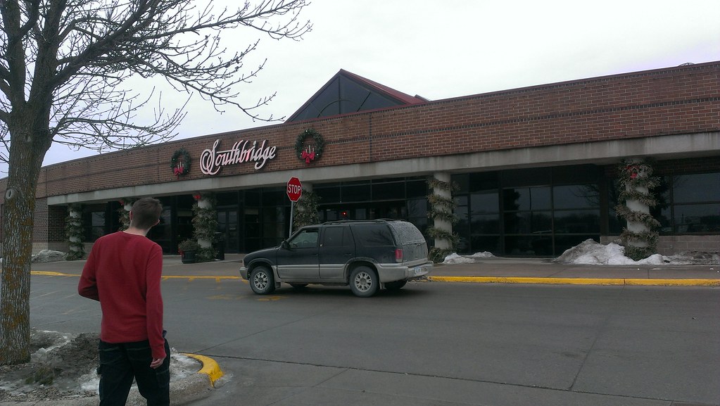 Southbridge Mall Mason City, Iowa Main Entrance Close … Flickr