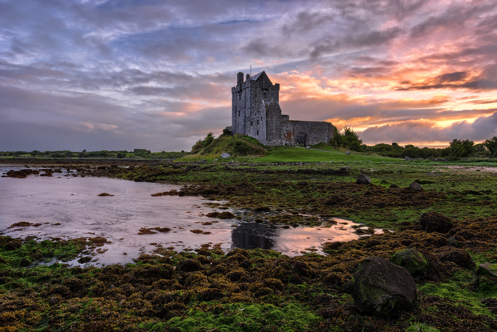 Dunguaire Castle Kinvara Galway Bay Kinvara, County Ga… Flickr