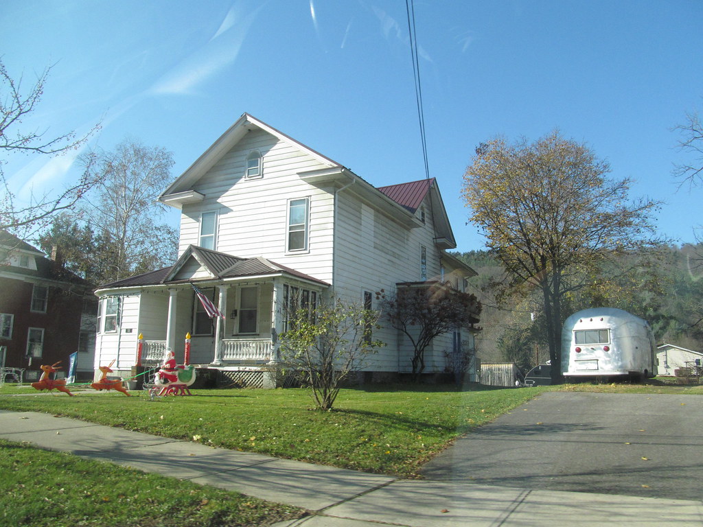 Picture Rocks, Pennsylvania Picture Rocks, Pennsylvania Flickr