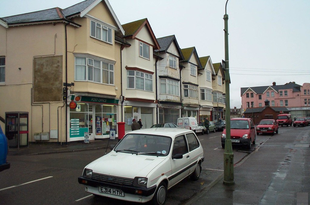 ST CATHERINES RD. SOUTHBOURNE. BOURNEMOUTH. DORSET. NOVEMB… Flickr