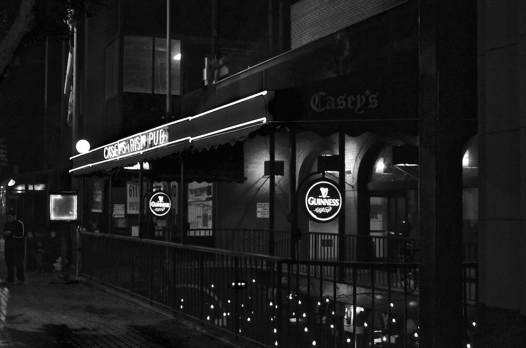 Casey’s Irish Bar & Grille, South Grand Avenue, Los Angele… Flickr