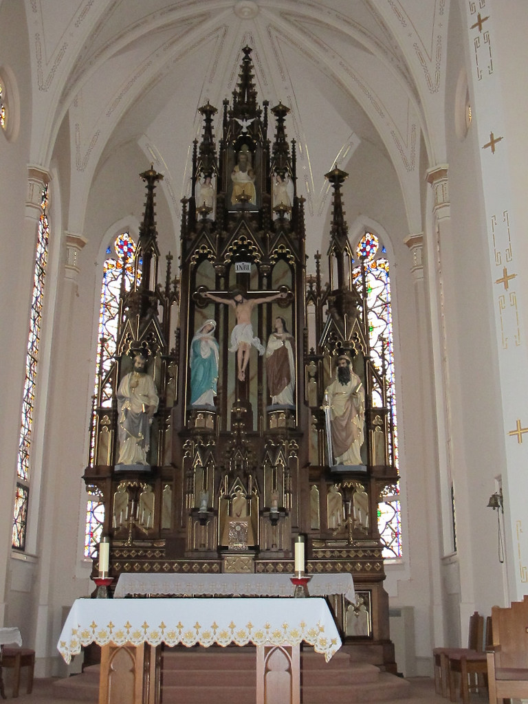 IMG_2107 Holy Trinity, Luxemburg, IA conlymarie Flickr