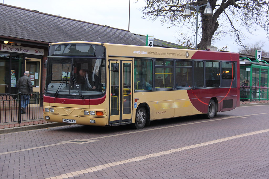 100272 Lee, Holywell (CN) W602CWX Mold bus station Ken Lansdowne