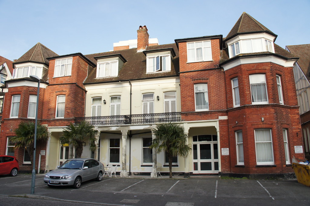 Silver How Hotel (Silverhew), West Cliff Gardens, West Cli… Flickr