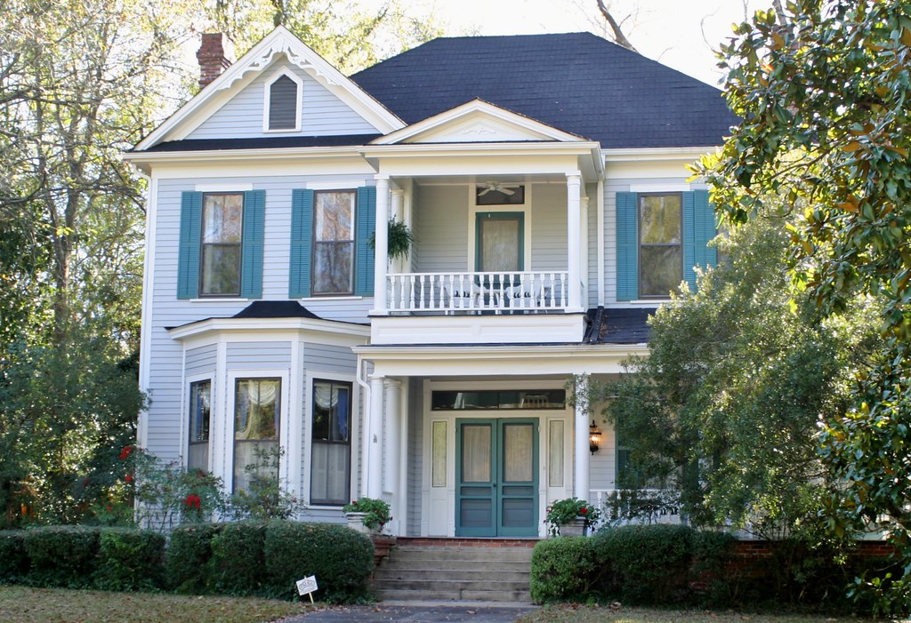 One Of The Great Old Homes Of Greensboro Greensboro, AL Hughey's