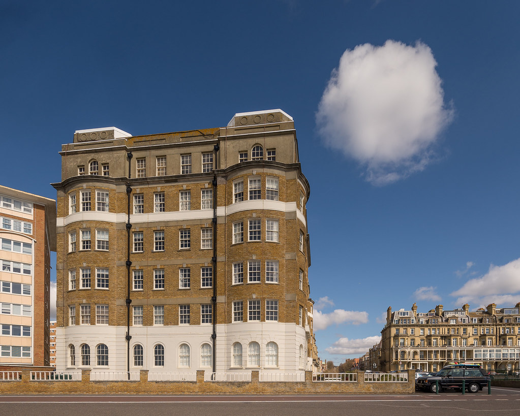 Courtenay Gate Courtenay Gate Arild Flickr