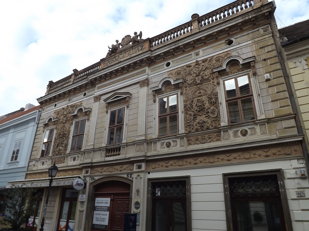 Vasváry House, Pécs, Hungary Vasváryház (Vasváry House), … Flickr