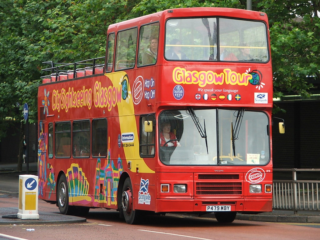 P479MBY Passing Buchanan Bus Station is Glasgow Citybus op… Flickr