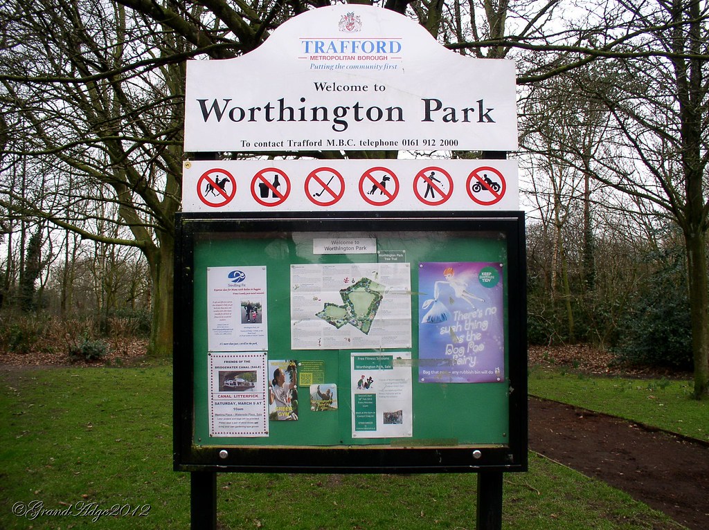 P1010054 Worthington Park, Sale, Cheshire. GrandAdge Flickr