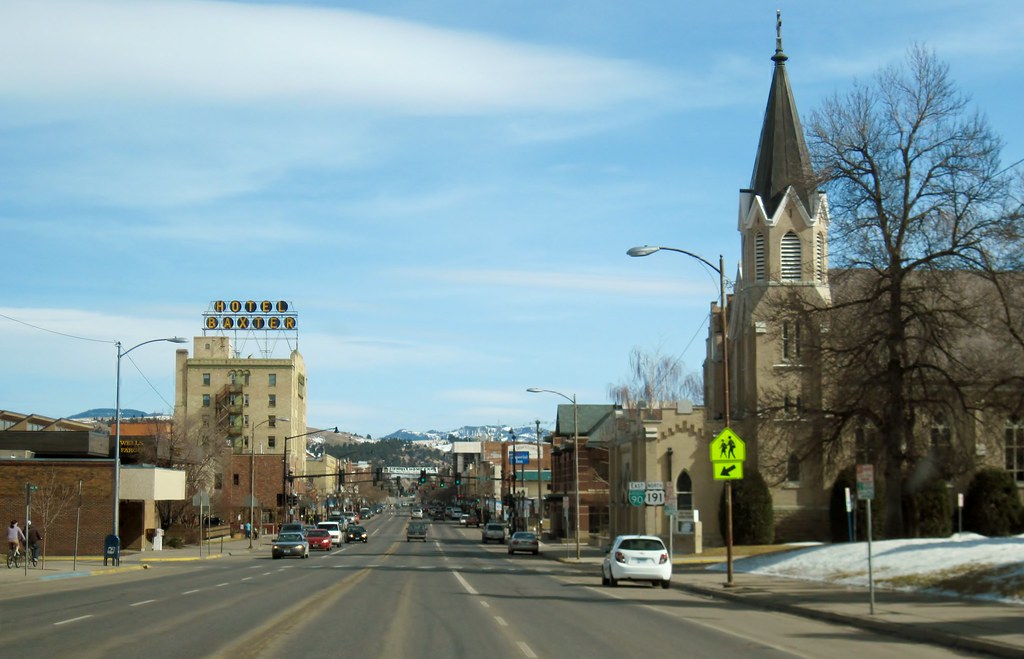 Driving into downtown Bozeman MT Driving into downtown Boz… Flickr