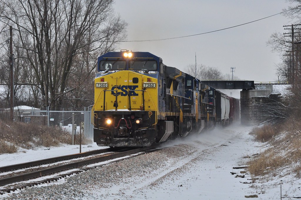 CSX at Jct North Iowa ,Munger Thanks for the heads up from… Flickr