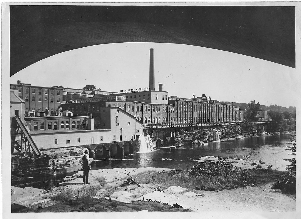 International Paper C° Glens Falls N.Y. tarvis648 Flickr