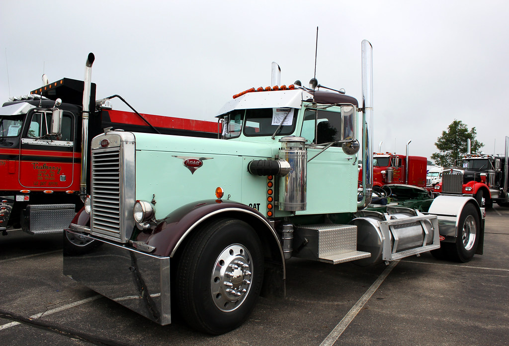 CAT Powered 1960 Peterbilt 281A Old Time Trucks Magazine's… Flickr