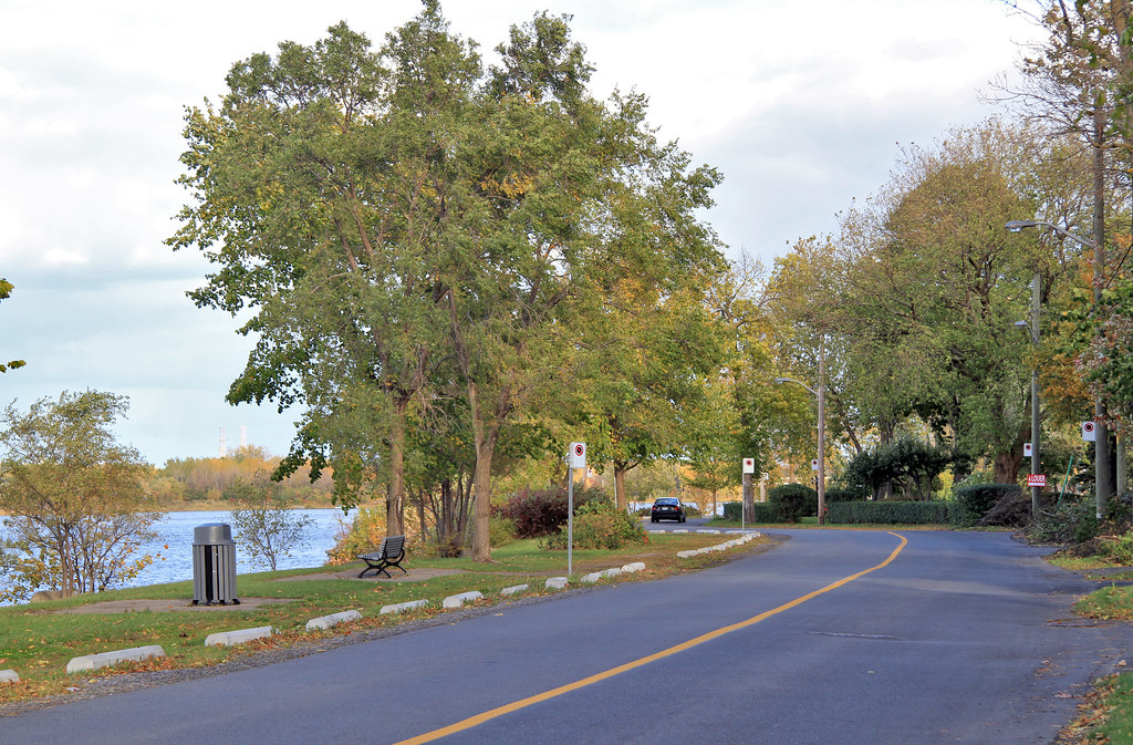 Tracé du boulevard Lalande (Pierrefonds) Photo Denis Tre… Flickr