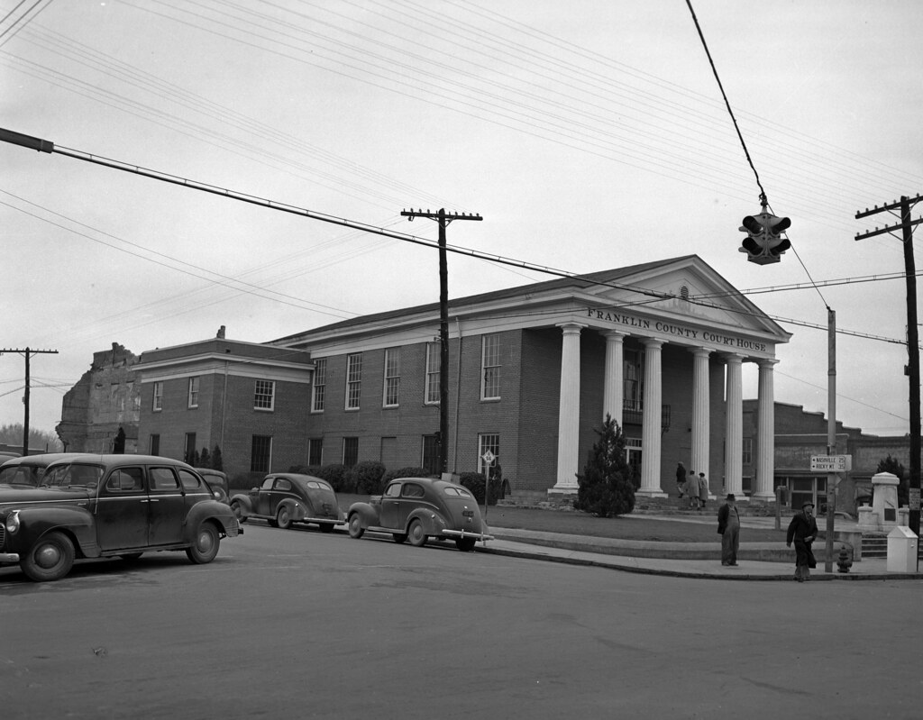 ConDev5513B Franklin County Courthouse, Louisburg, NC Flickr