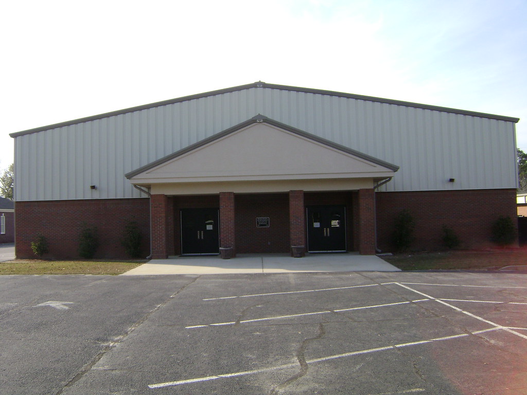 Funston Elementary School Gym MJRGoblin Flickr