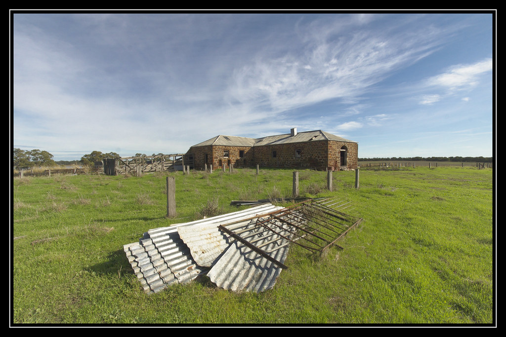 Lake Wallace woolshed, Edenhope, Vic. a photo on Flickriver
