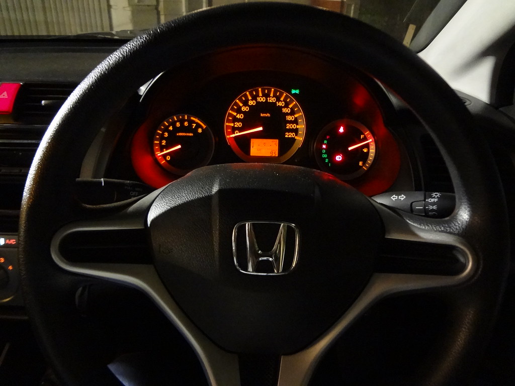 2009 Honda City Automatic Dashboard Gauges Overview a photo on
