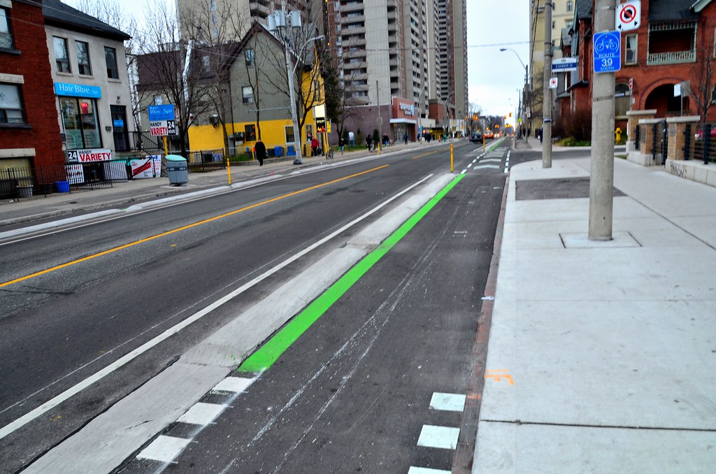 Toronto Photo New Bike Lanes on Sherbourne St December 15… Flickr