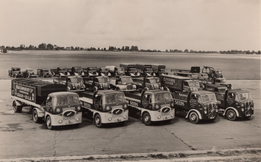 Trowbridge HR&S Sainsbury Ltd Vehicles At Keevil airfield.… Flickr