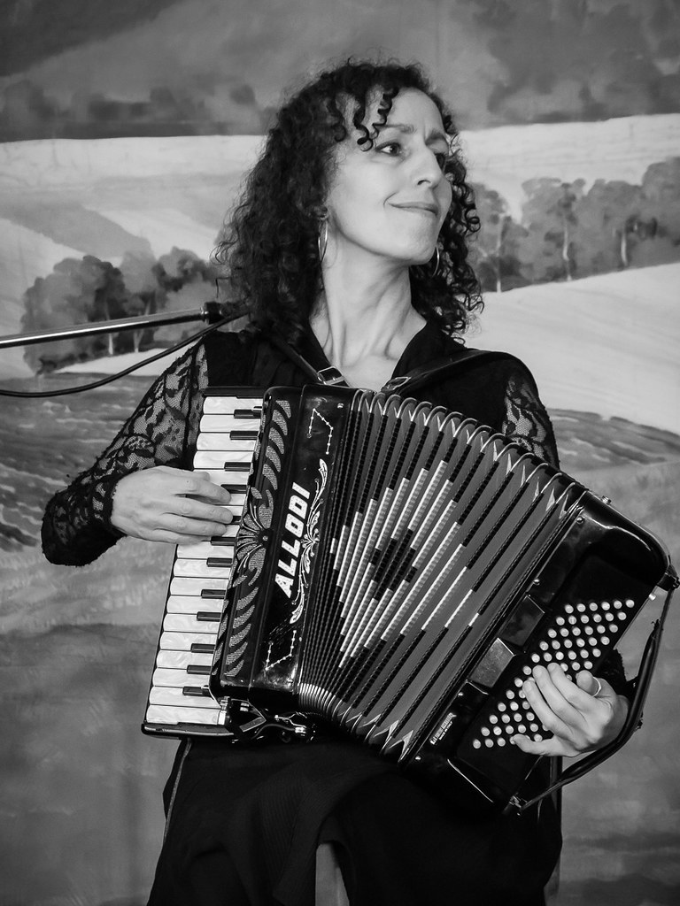 Carol Isaacs, piano accordion London Klezmer Quartet Flickr