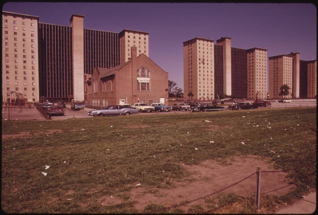Robert Taylor Homes, A Low Highrise Apartment Compl… Flickr