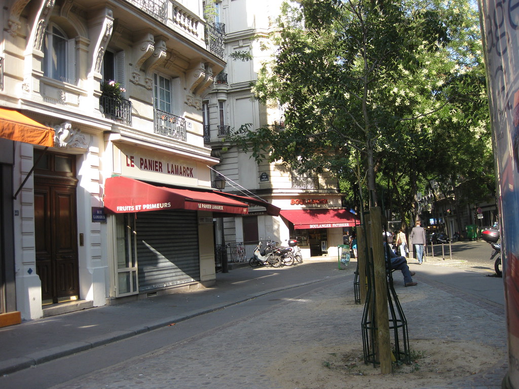 RUE LAMARCK, MONTMARTRE . RubyGoes Flickr