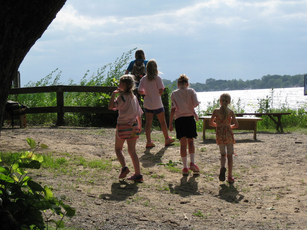 Sonja (far right) geocaching Girl Scout Camp Lakamaga June… Flickr