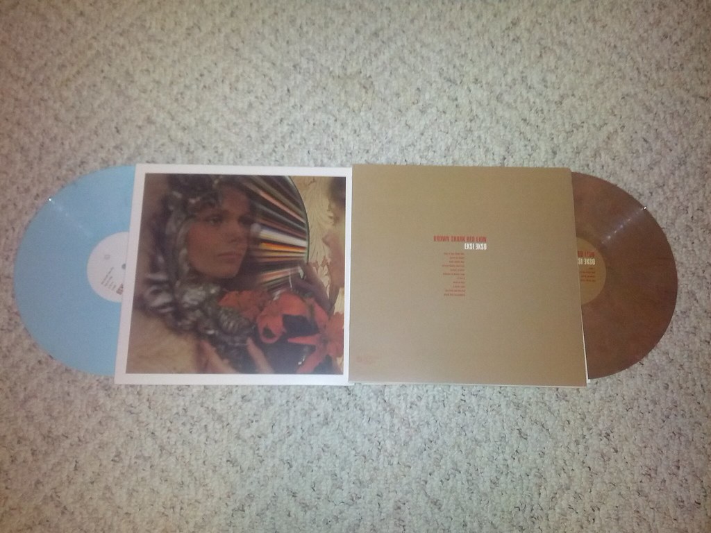 IMG_20130302_105929 Eksi Ekso Brown Shark, Red Lion brow… Flickr