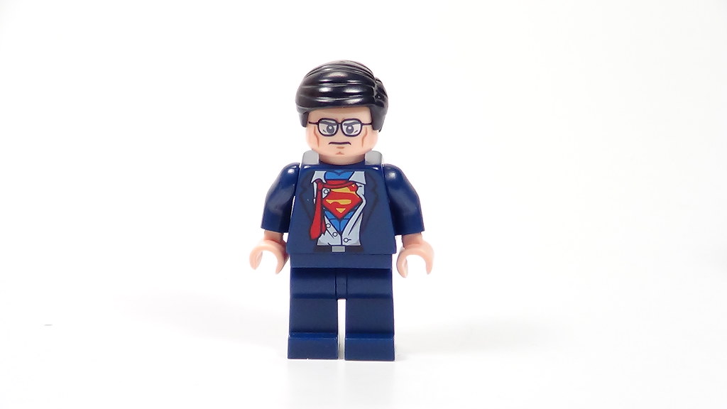 Clark Kent Minifigure from Lego Batman The Movie DC Super… Flickr