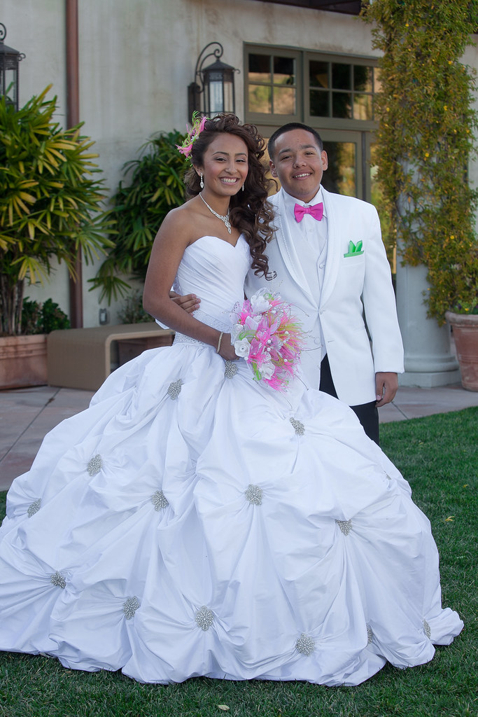 White Couture Quinceanera Dress Tiaras and Tacones Flickr