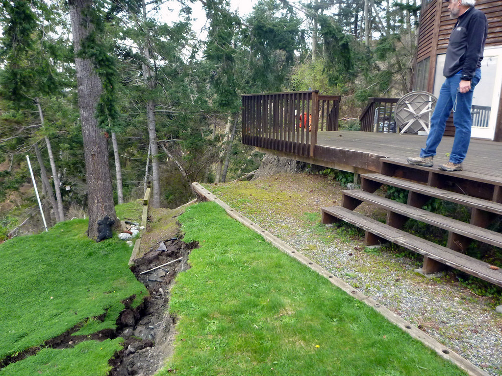 Whidbey Island Coupeville landslide Whidbey Island Coupevi… Flickr