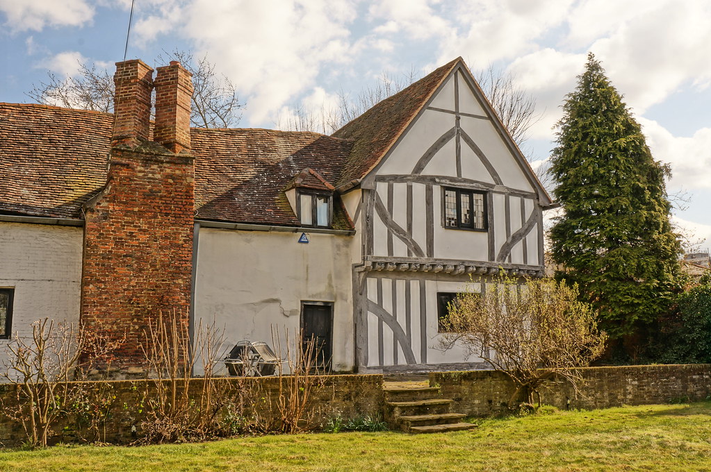 The Old Manor House, WaltononThames Teresa Gomez Flickr