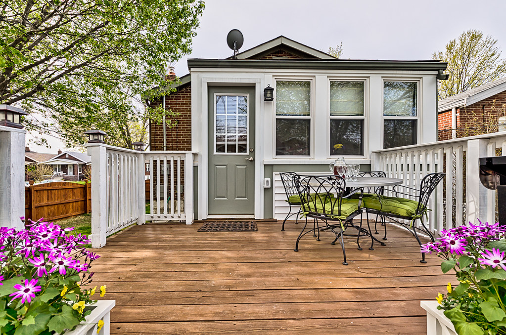 Rosa Photographs of a home on Rosa Avenue in Louis, Missou… Flickr