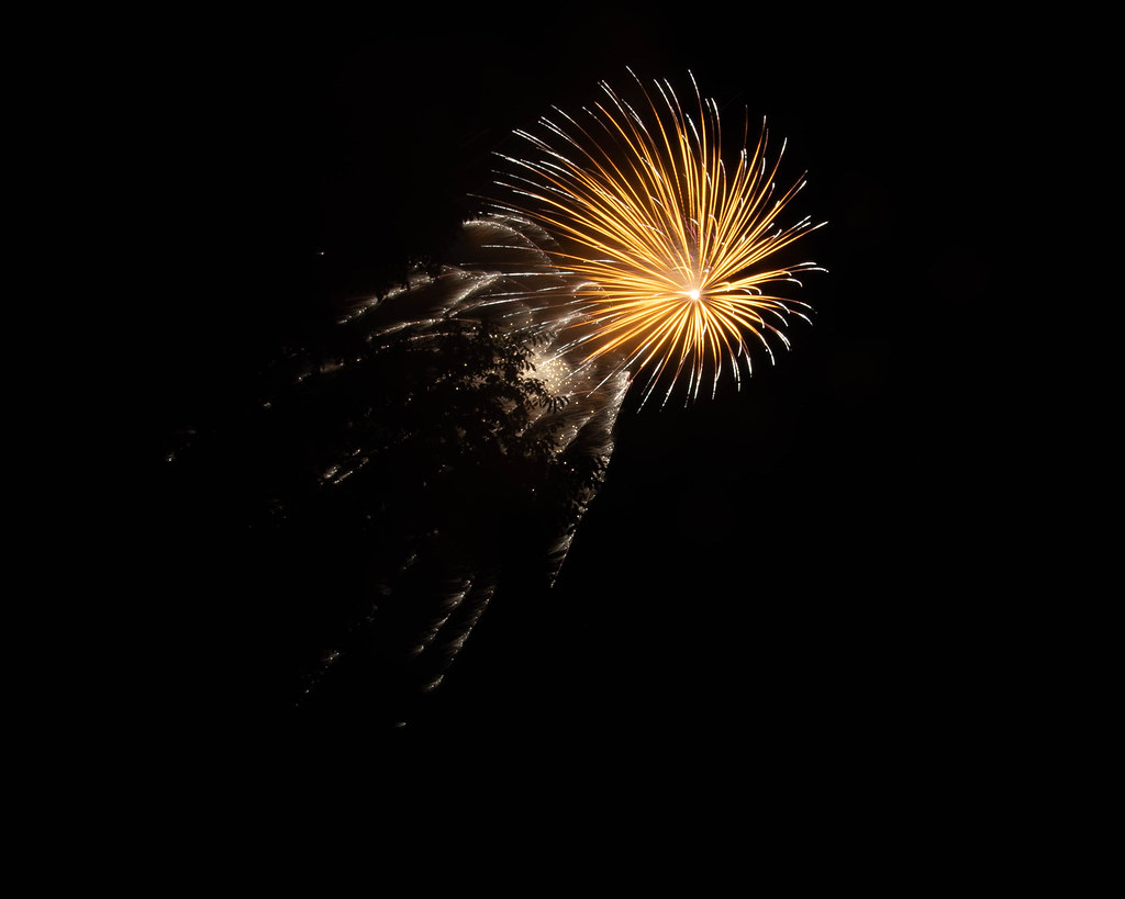 Fireworks 7 Brecksville Home Days Sat. 2018 hasenoke Flickr