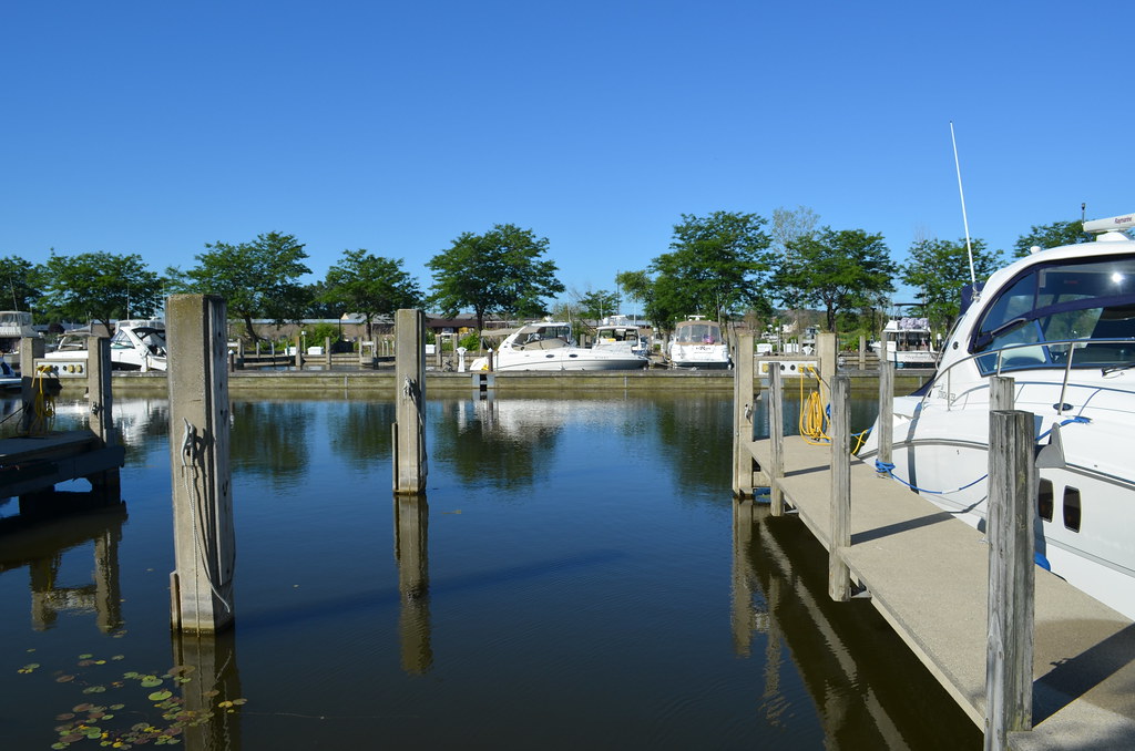 Grand Isle Marina, Michigan Clean Marina You may use this … Flickr