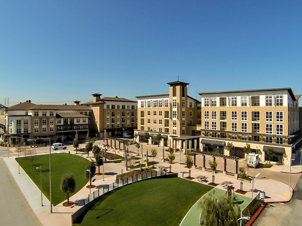 The Plaza Exterior Amenities Flickr