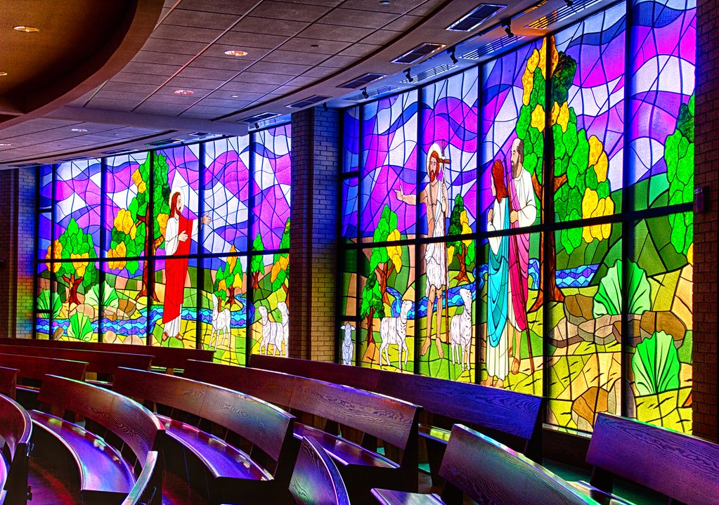 Stained Glass_HDR Beautiful design in stained glass. Edmon… Flickr