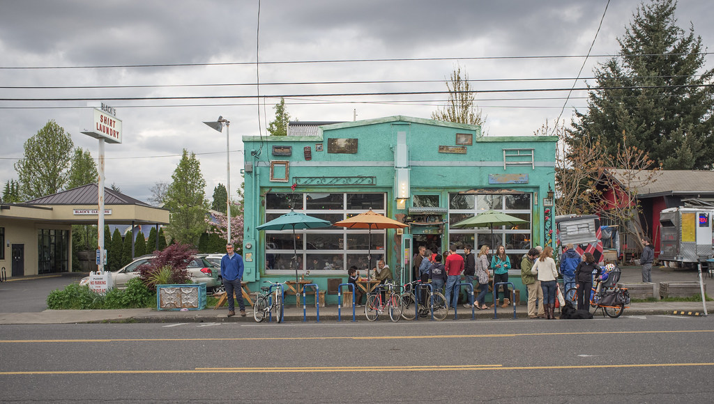 Portland Hawthorne Popular Restaurant emmett anderson Flickr