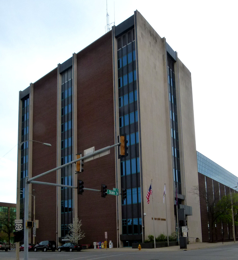 Winnebago County Courthouse Rockford, Illinois robert e weston jr