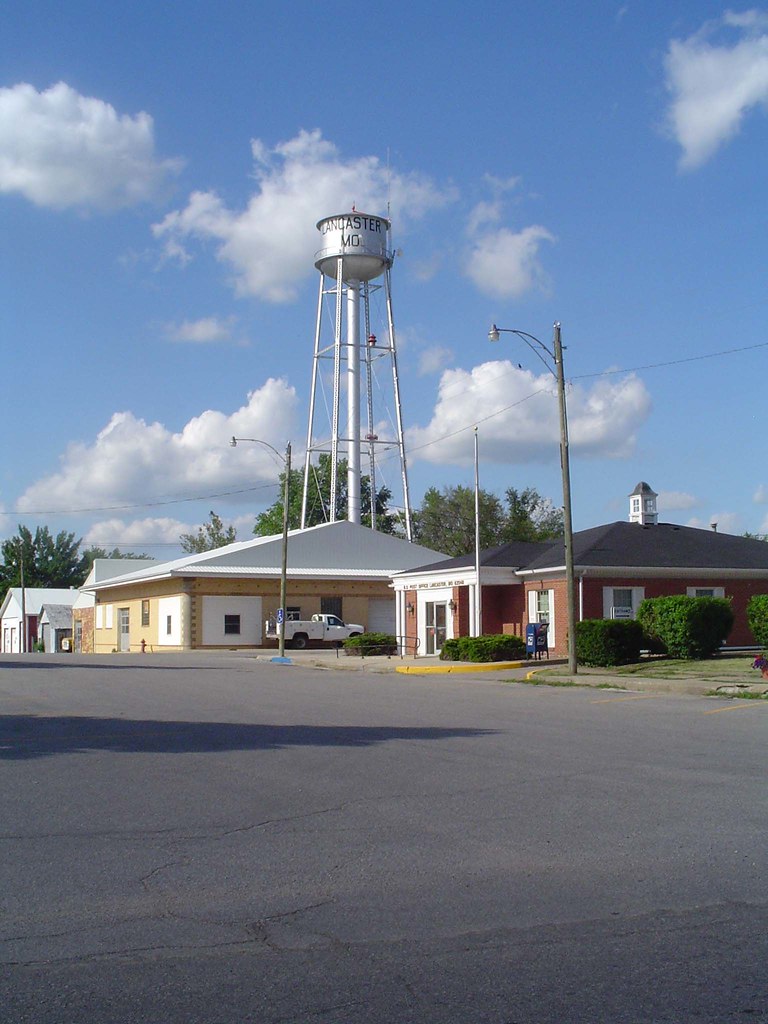 Lancaster MO GuyDeckerStudio Flickr