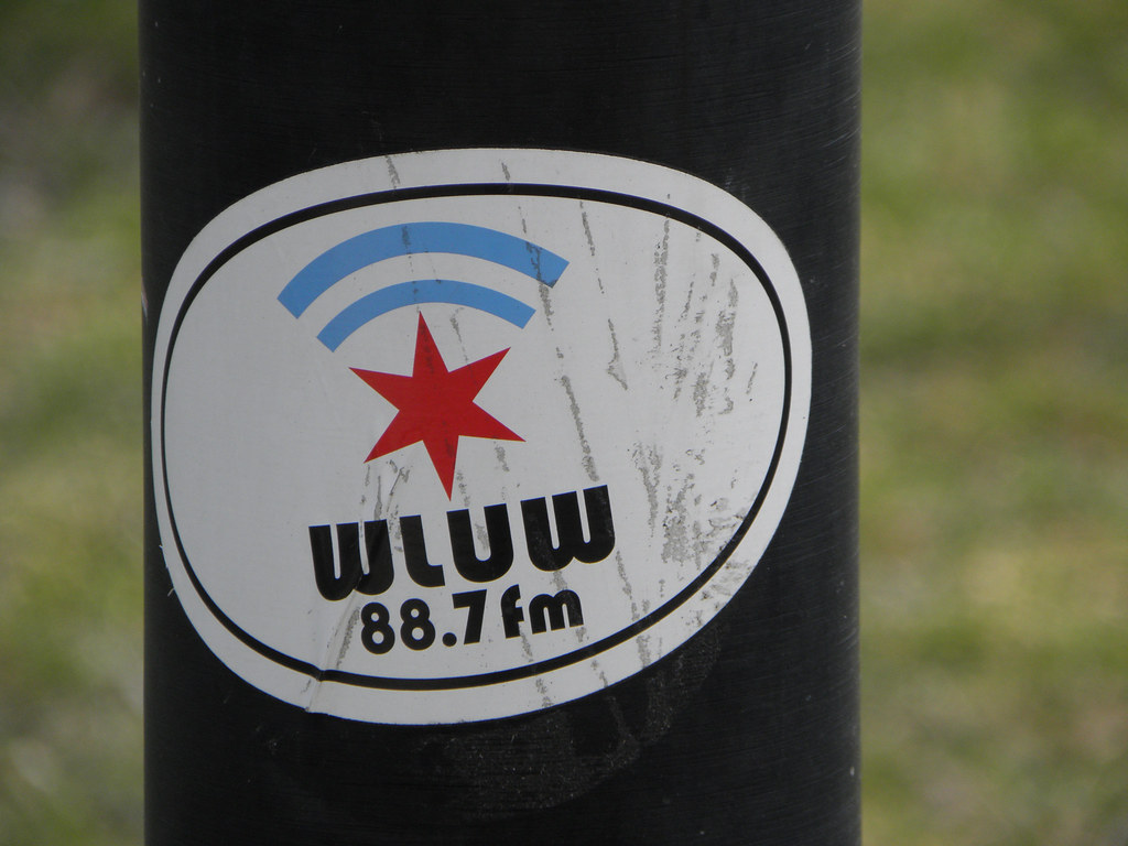 WLUW 88.7 fm Washington Boulevard, Chicago Mike Steele