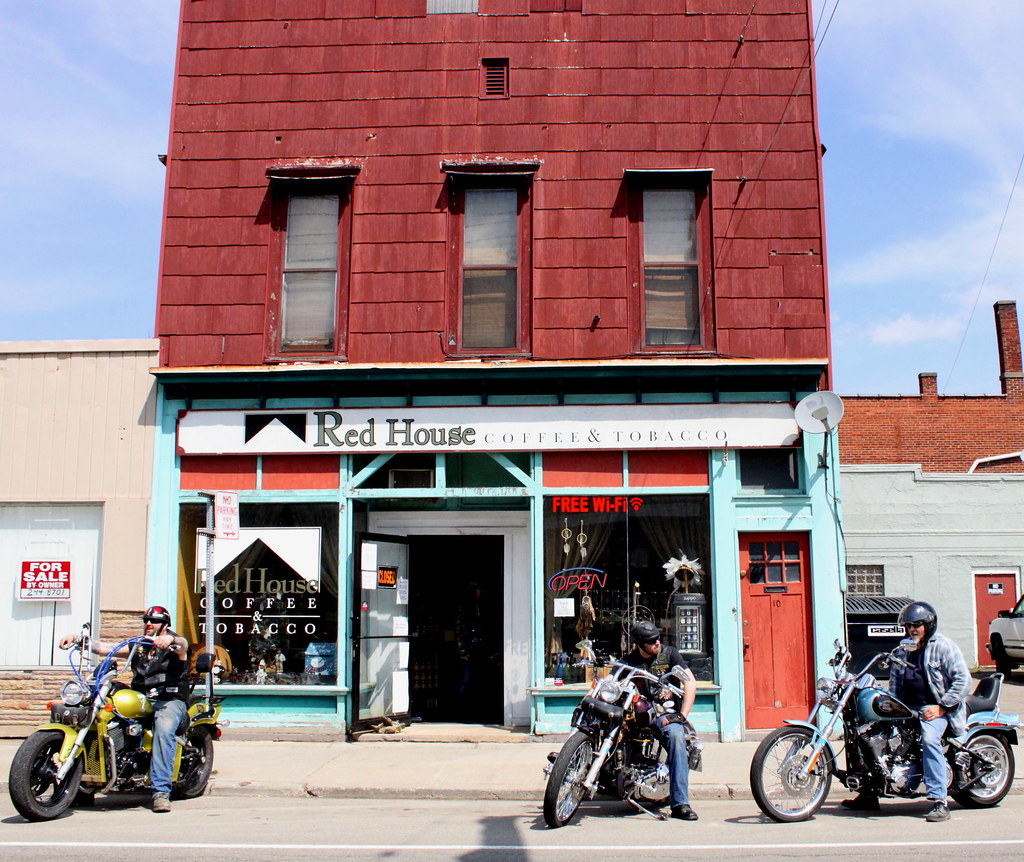Red House in Salamanca Paul Comstock Flickr