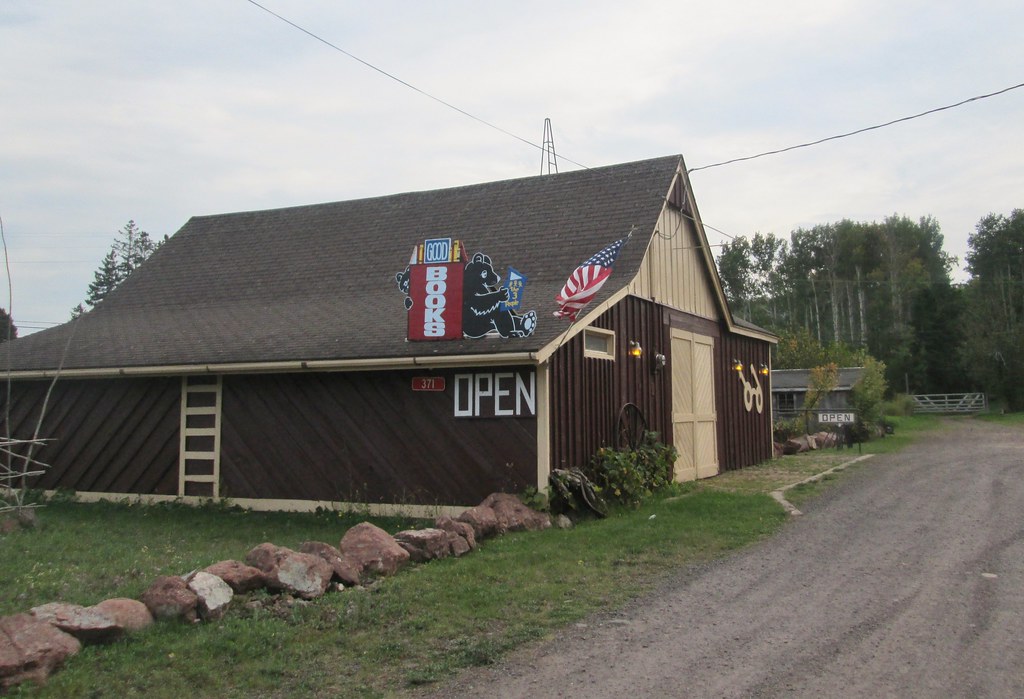 Grandpa's Barn, Copper Harbor Outstanding independent book… Flickr