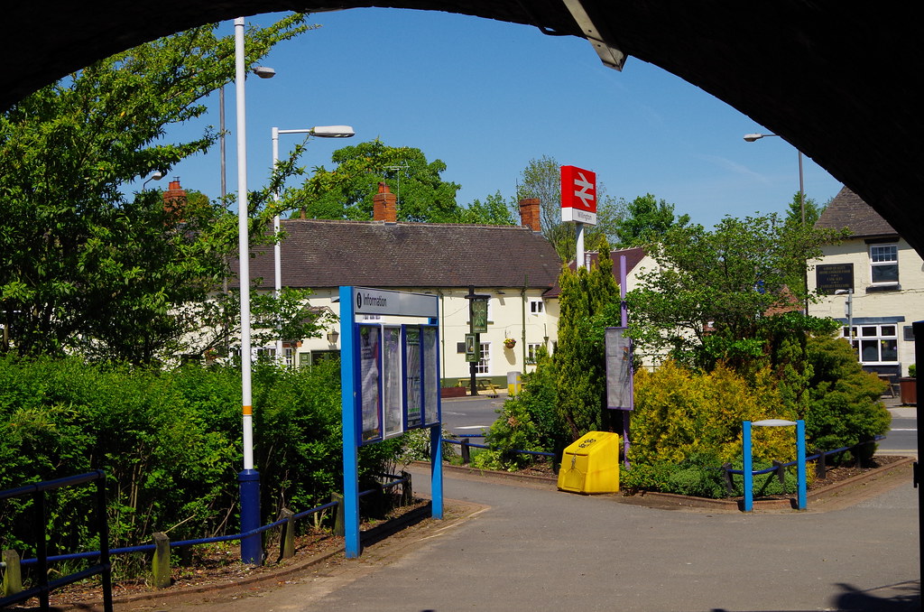 Willington IMGP0216 Willington station looking nice on a s… Flickr