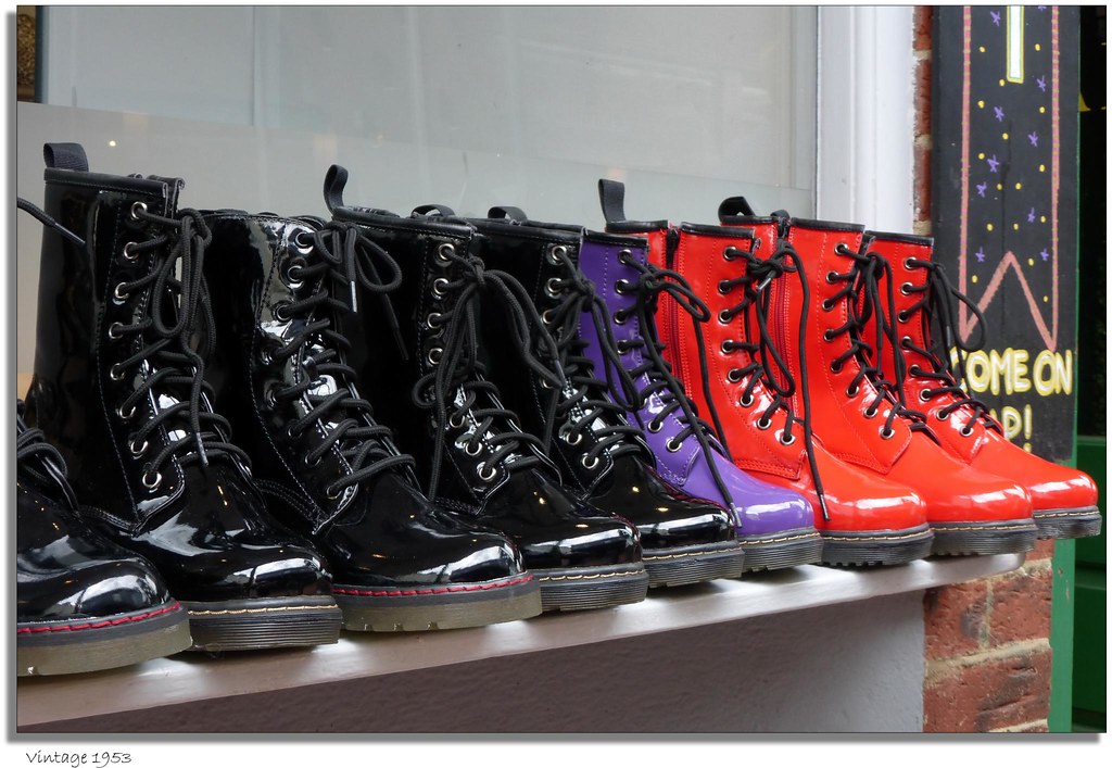 Brighton Boots vintage 1953 & wackymoomin Flickr