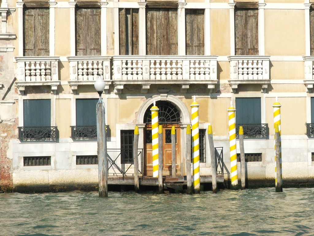 Venice, Summer Bank Holiday 2006 Ronrad Flickr