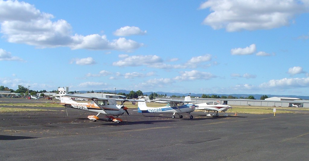 Quiet Day at Hillsboro Airport This photos was taken looki… Flickr