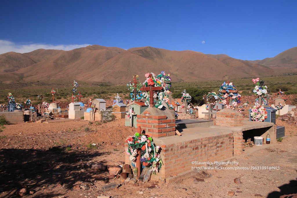 Humahuaca, Indio cemetery near El Hornocal Humahuaca is lo… Flickr